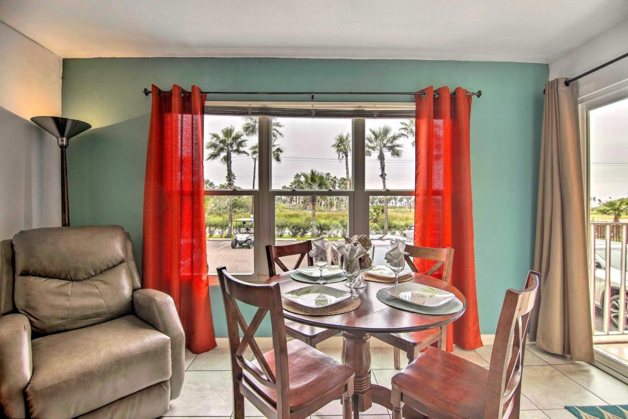 Beach Haven With Shared Amenities - Steps To Beach! South Padre Island Exterior photo